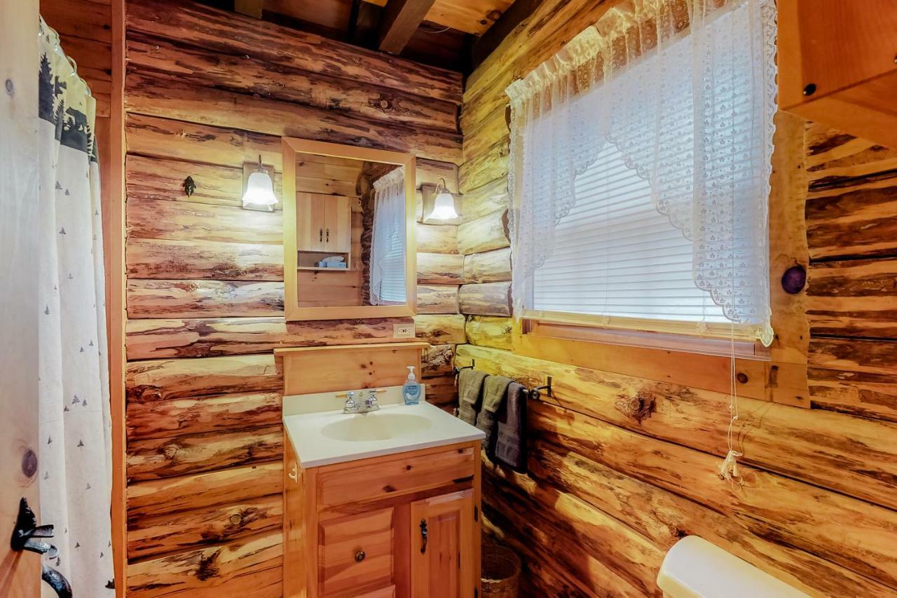Loon Landing Lodge Greenville Buitenkant foto