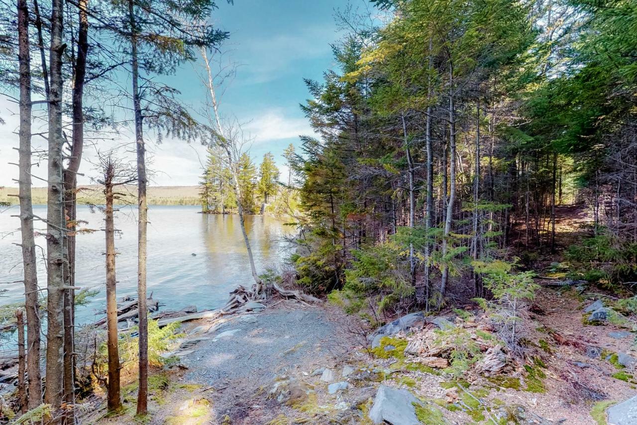Loon Landing Lodge Greenville Buitenkant foto